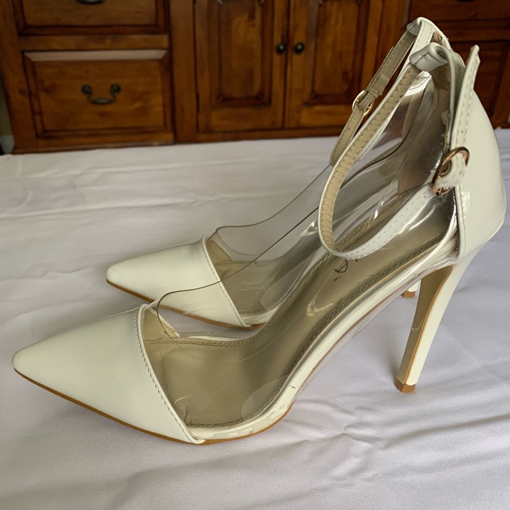 White and clear pointed toe